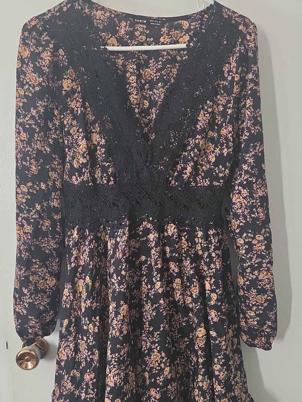 SHEIN Black Floral Lace V-Neck Long Sleeve Dress with Peach Blooms